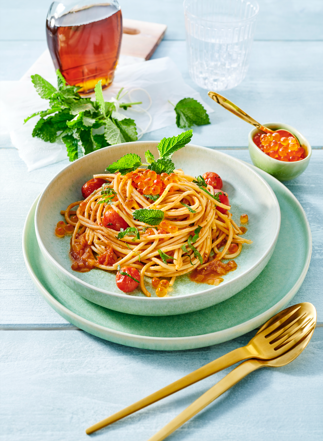 Spaghetti with Wild Salmon Caviar and Port Wine Tomatoes